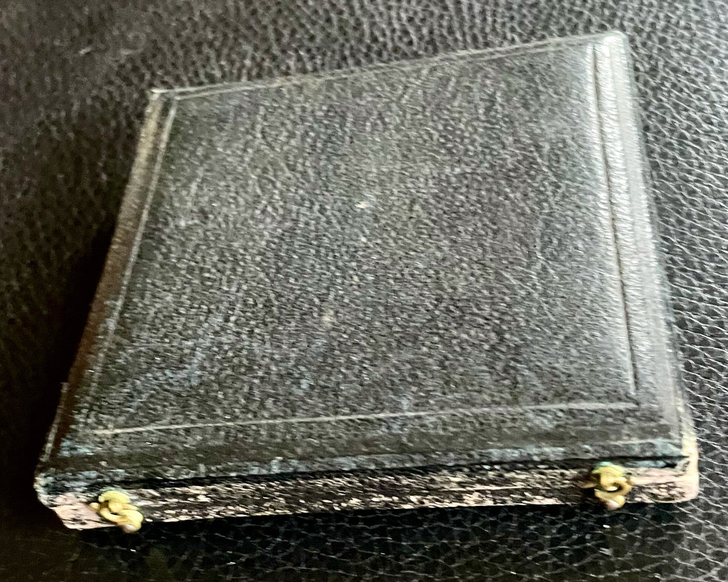 1858 Victoria visit to Aston Hall, Birmingham 55mm bronze medal in fitted box by J Moore BHM 2613