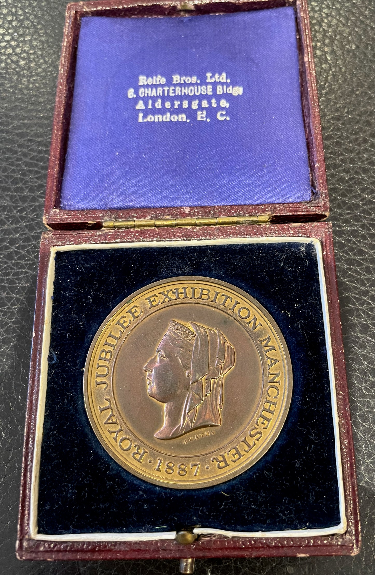 1887 Golden Jubilee BHM 3346 Manchester Exhibition 43mm bronze medal in box of issue by Heaton