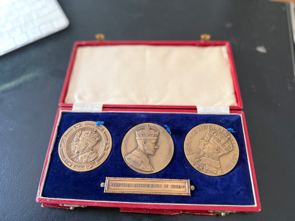 1936 The Three Kings cased set of three 51mm matt bronze medals
