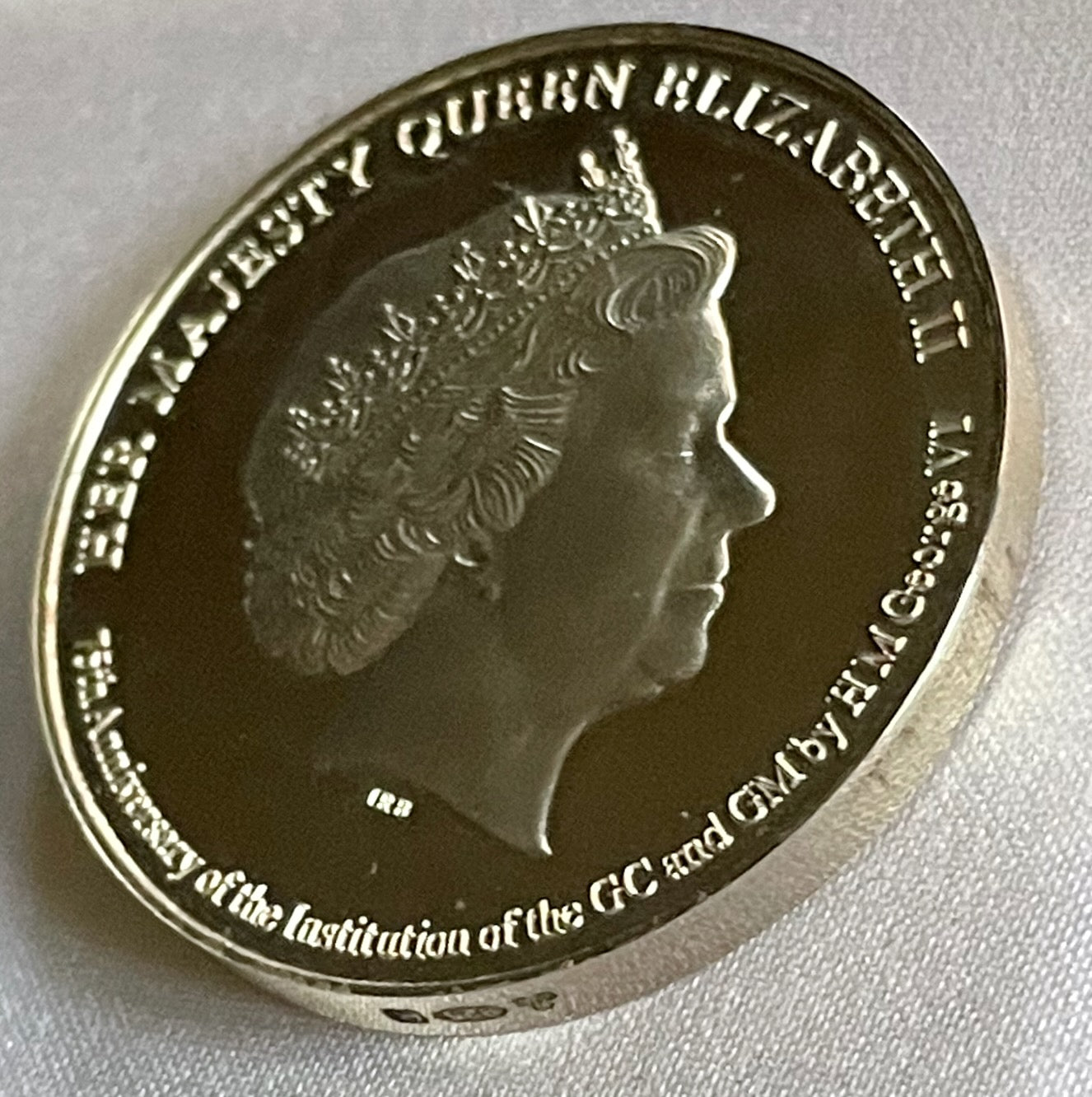 2015 The George Cross and George Medal 75th Anniversary solid silver medallions in box of issue