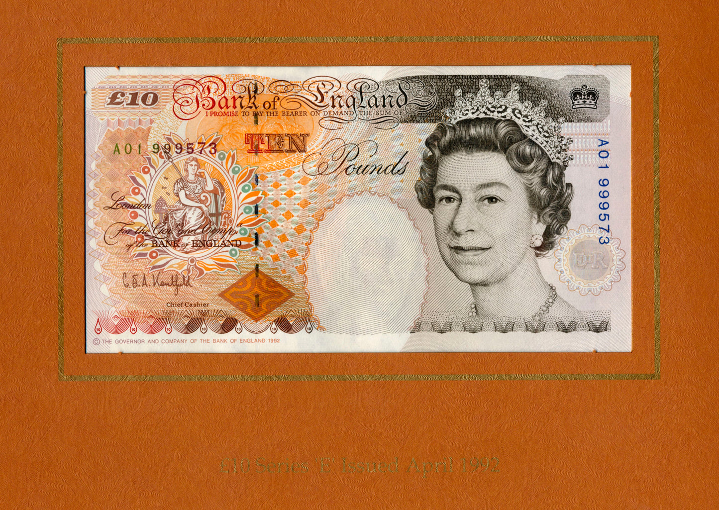 C104 1992 Debden presentation set Kenfield Last D series £10 B360 (KR30) First E series £10 B366 (A01)