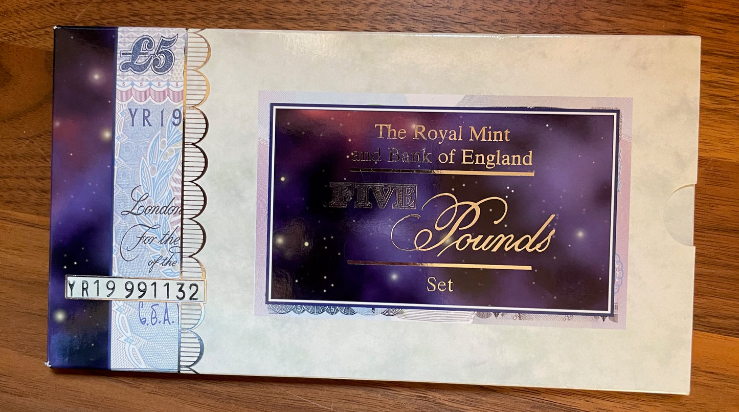 C139 1999 Debden presentation set Year prefix £5 B364 (YR19) with £5 cupronickel Millennium crown