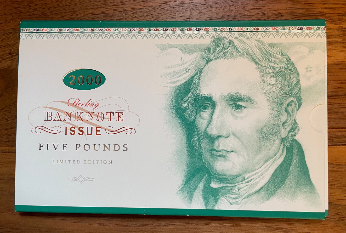 C149 2000 Debden presentation set Millennium Year prefix £5 B380 (YR20)