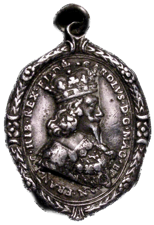1642 (c) Royalist silver badge 51mm*37mm MI 360/232 E168a