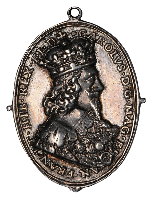 1642 (c) Royalist silver badge 33mm MI 355/216 E166b