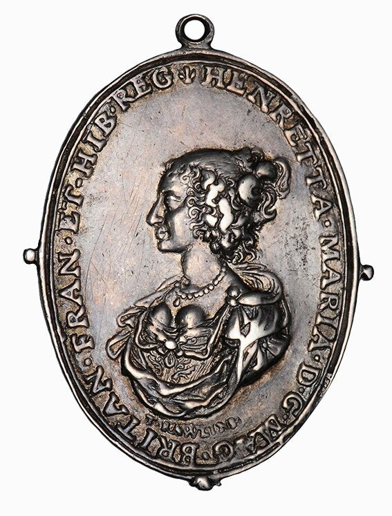 1642 (c) Royalist silver badge 33mm MI 355/216 E166b GVF