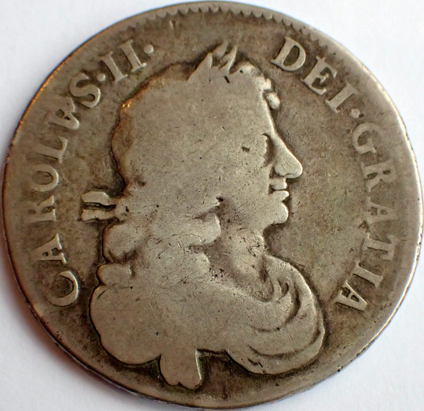 1668/4 Halfcrown Third bust Edge VICESIMO S3365 ESC 449 V over S Very rare (R2) NF