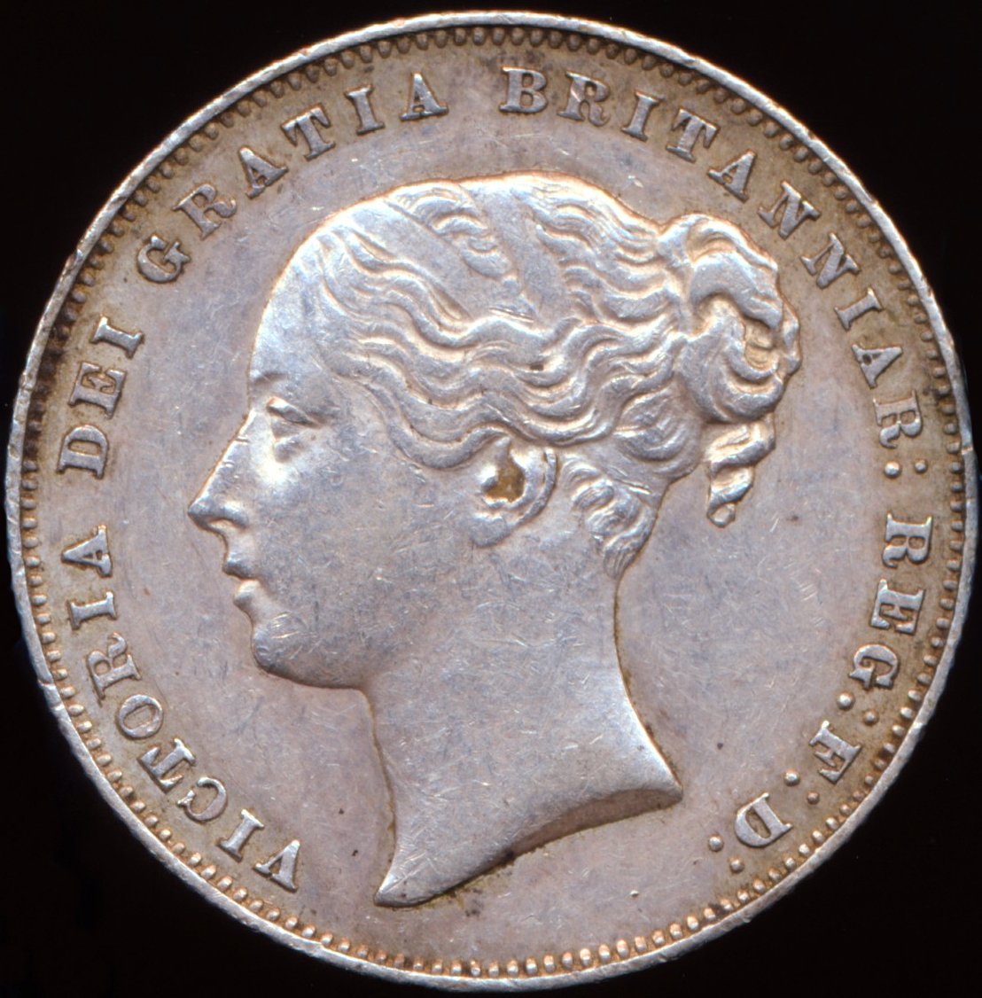 1859 Shilling Second young head S3904 ESC 3015 NEF