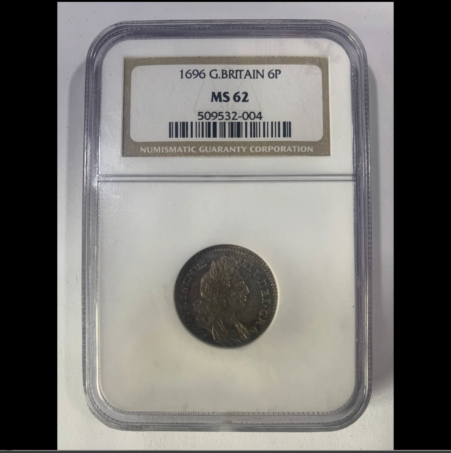 1696 Sixpence First bust S3520 ESC 1202 UNC MS62