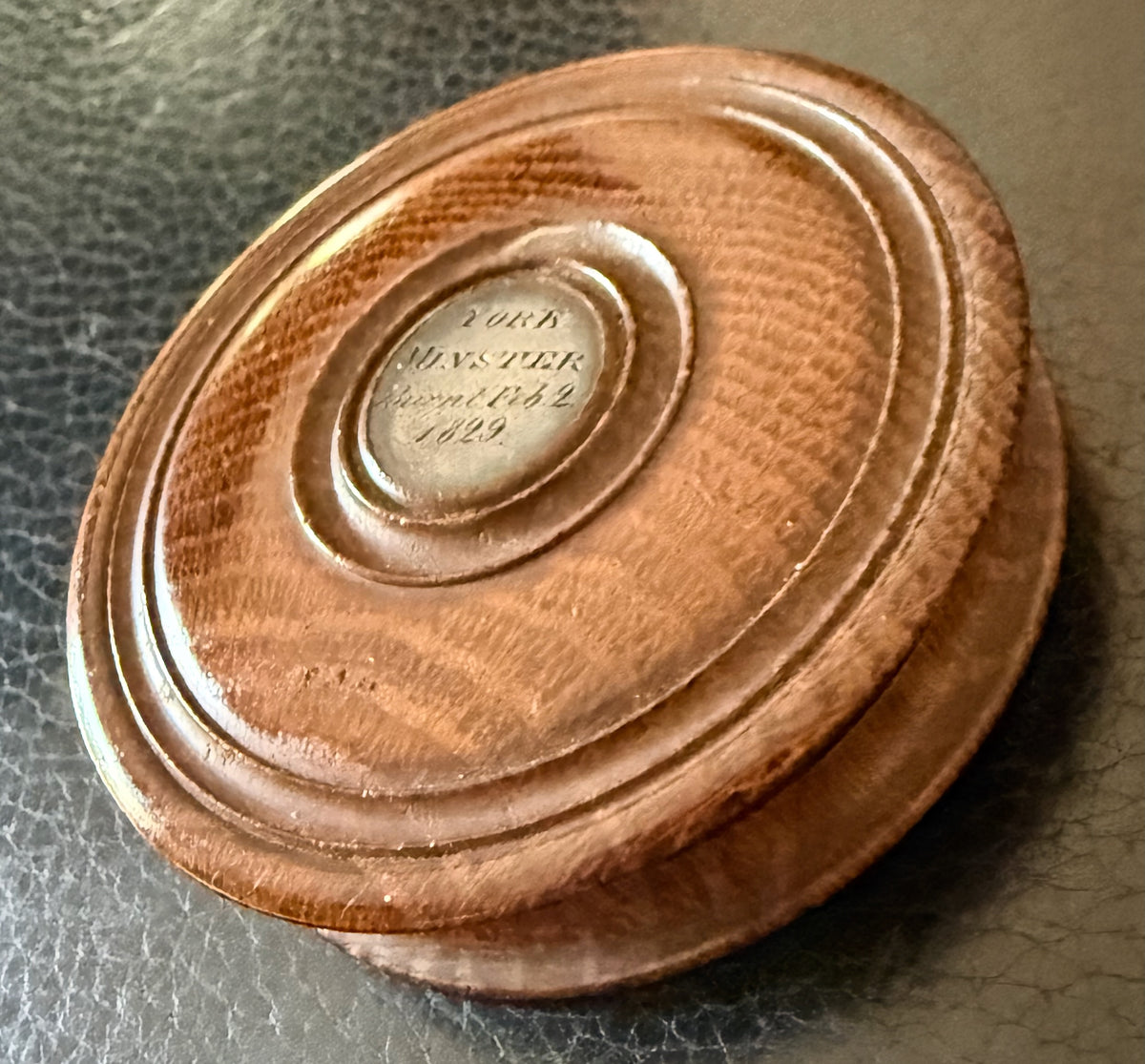 1829 Choir of York Minster Destroyed by Fire 45mm White Metal medal in mahogony presentation box BHM 1361 E1208