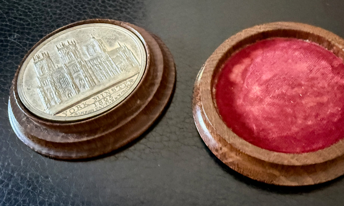 1829 Choir of York Minster Destroyed by Fire 45mm White Metal medal in mahogony presentation box BHM 1361 E1208