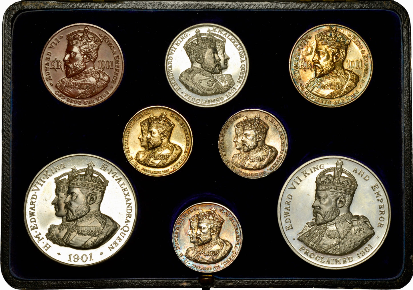 1901/2 Accession/Coronation cased set of 8 medals by A Fenwick Extremely rare