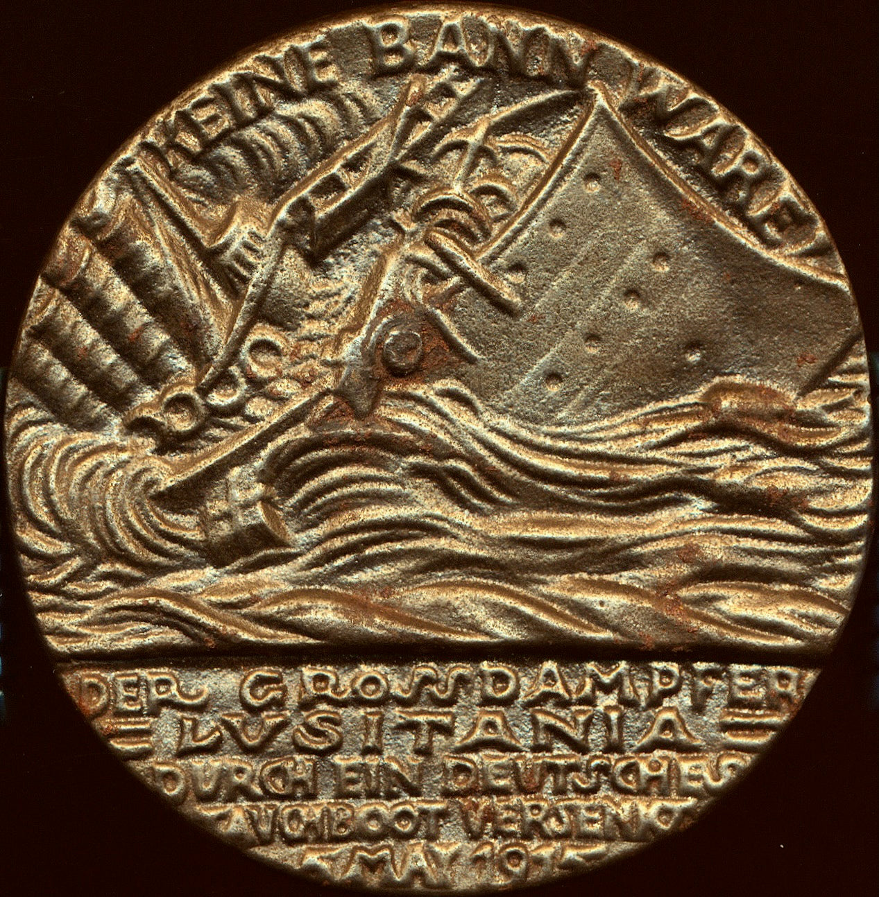 1915 Sinking of the SS Lusitania 55mm iron medal in box BHM 4118 E1941Ab