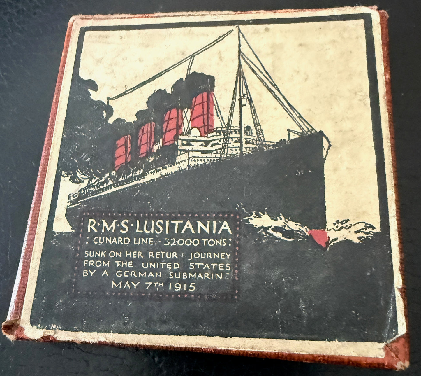 1915 Sinking of the SS Lusitania 55mm iron medal in box BHM 4118 E1941Ab