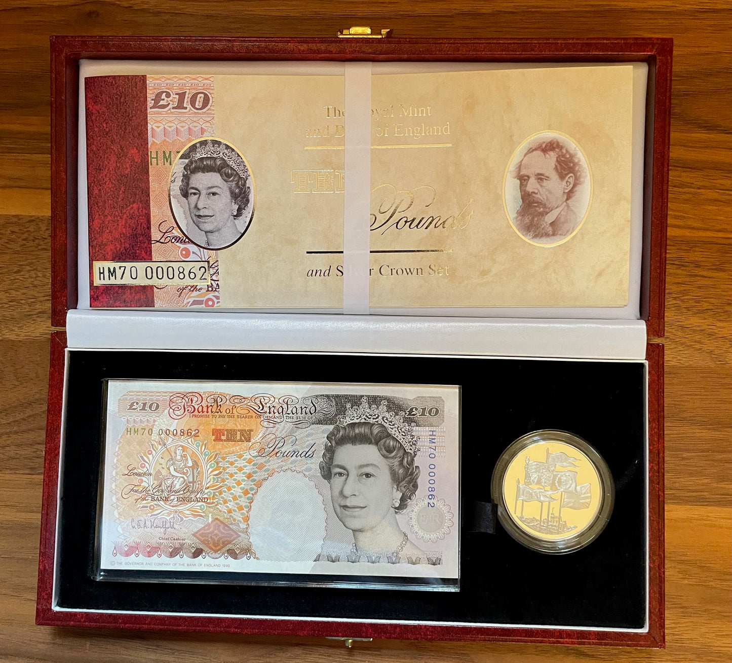 C120 1996 Debden presentation set HM Queen's 70th birthday £10 B369 (HM70) and £5 silver proof crown