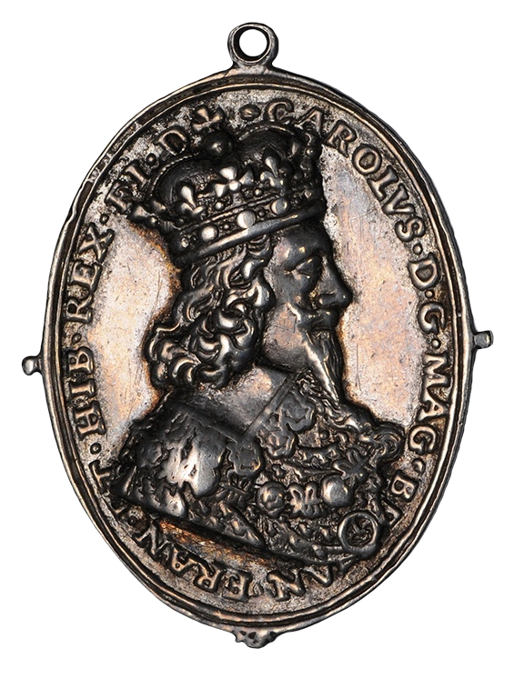 1642 (c) Royalist silver badge 33mm MI 355/216 E166b GVF