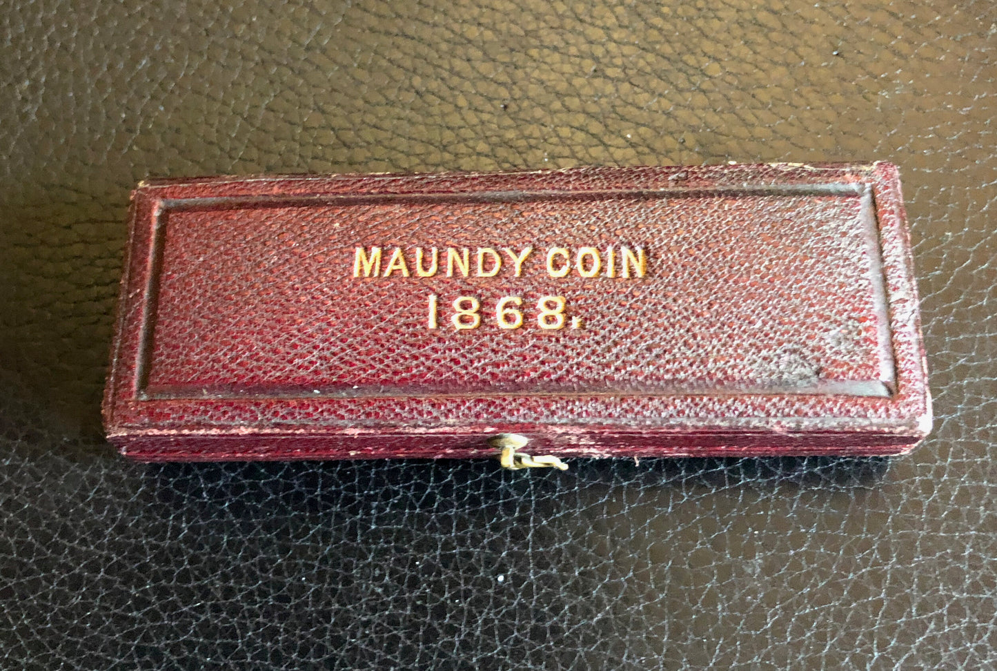 1868 Maundy set S3916 ESC 3518 in a dated box AUNC