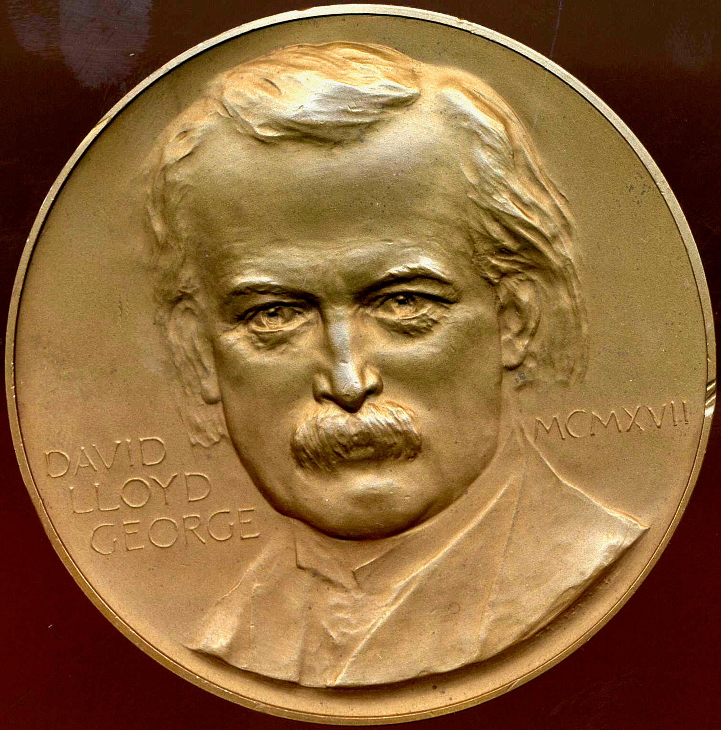 1917 David Lloyd George 64mm bronze medal by Frank Bowcher BHM 4130 E1959 NEF/EF