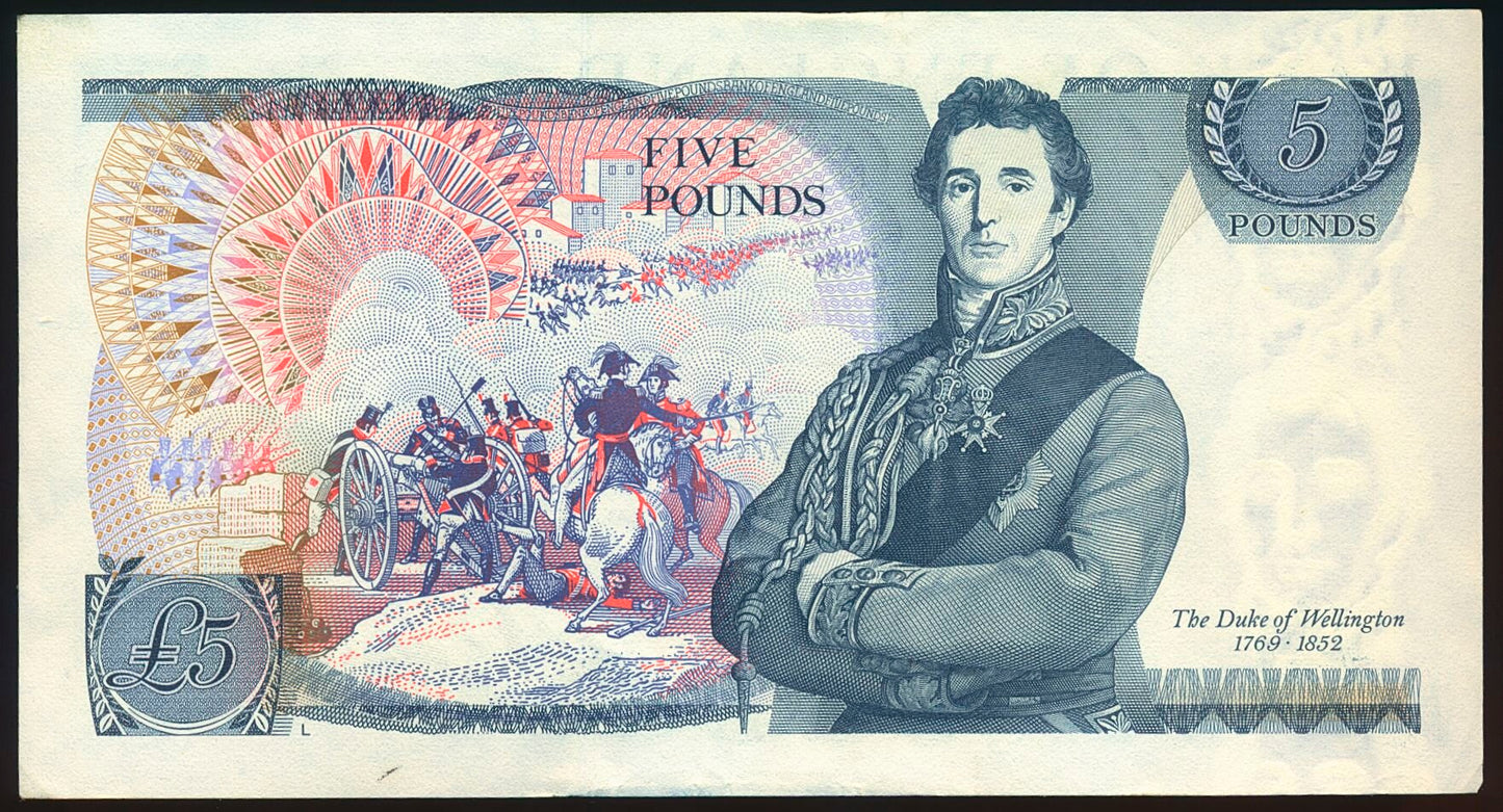 ENGLAND P.378b B334 1973-1980 Page £5 GEF First series 45A